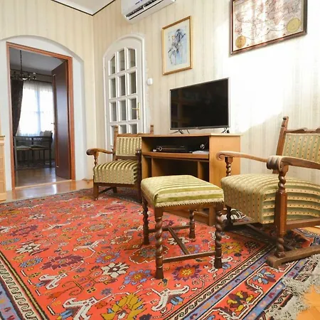 Vigado Square Panorama *